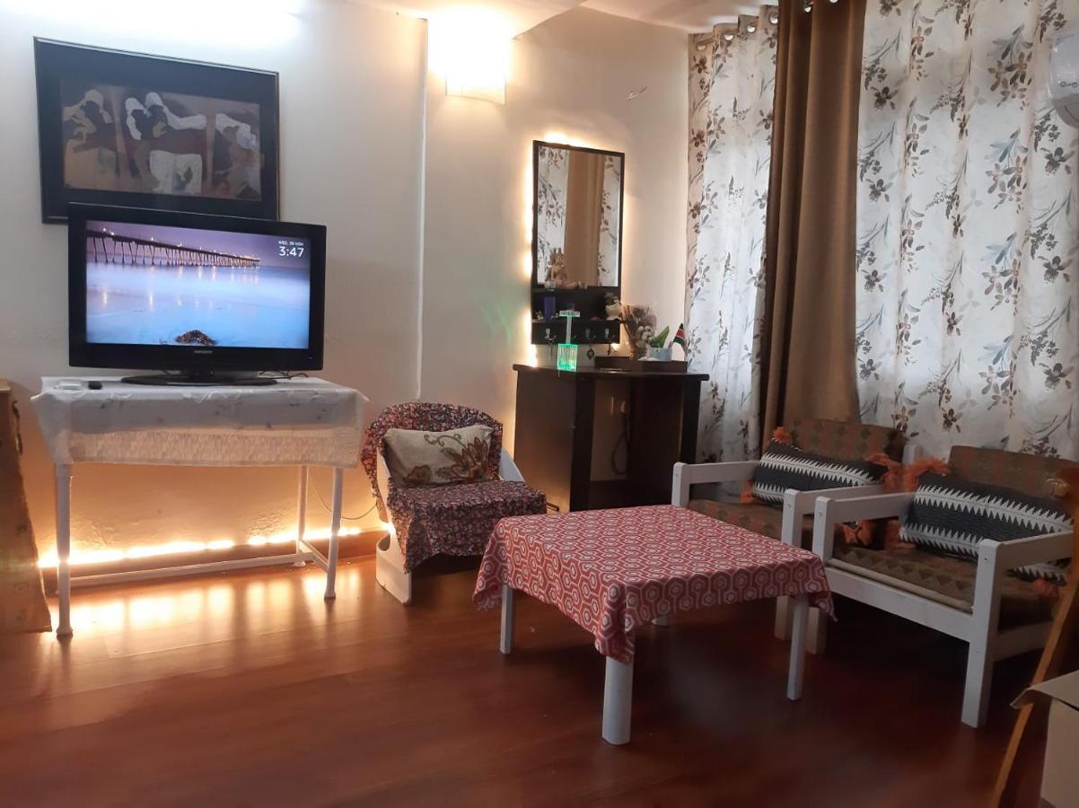 Awasthi Kozi Stays B&B - Closest To Vfs New Delhi Exterior photo